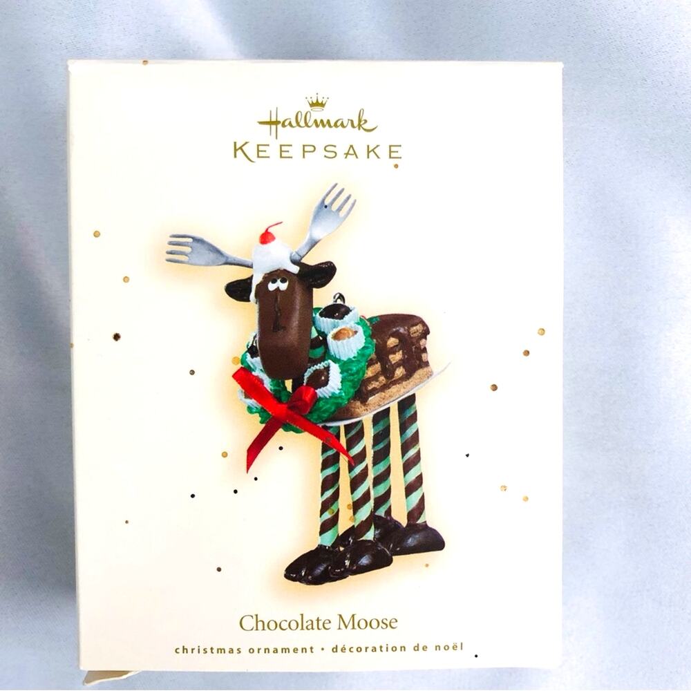 Hallmark Keepsake Chocolate Moose Christmas Ornament 2007 includes box